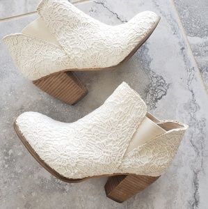 Off white embroidered ankle boots